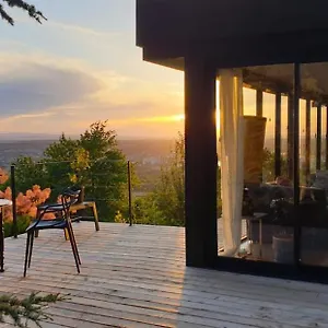 Lodge-bélvédere Sur Les Hauteurs De Vichy