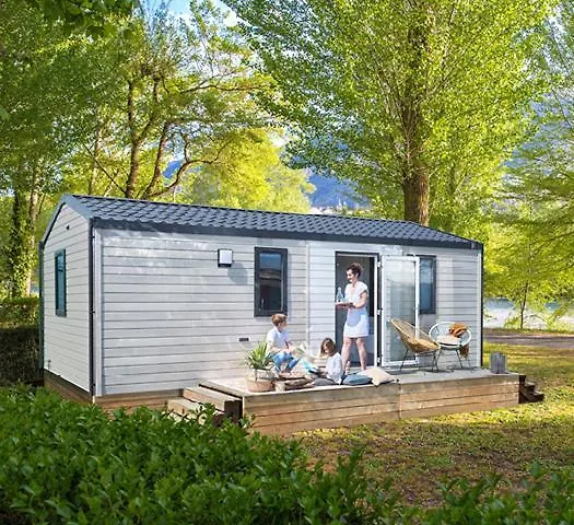 Camping De La Bonnette Caylus Campsite